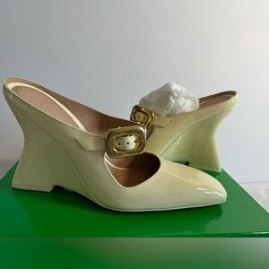 New Bottega Veneta Comet Mary Jane Pump.